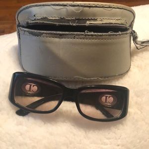 Vintage Dior sunnies 🕶